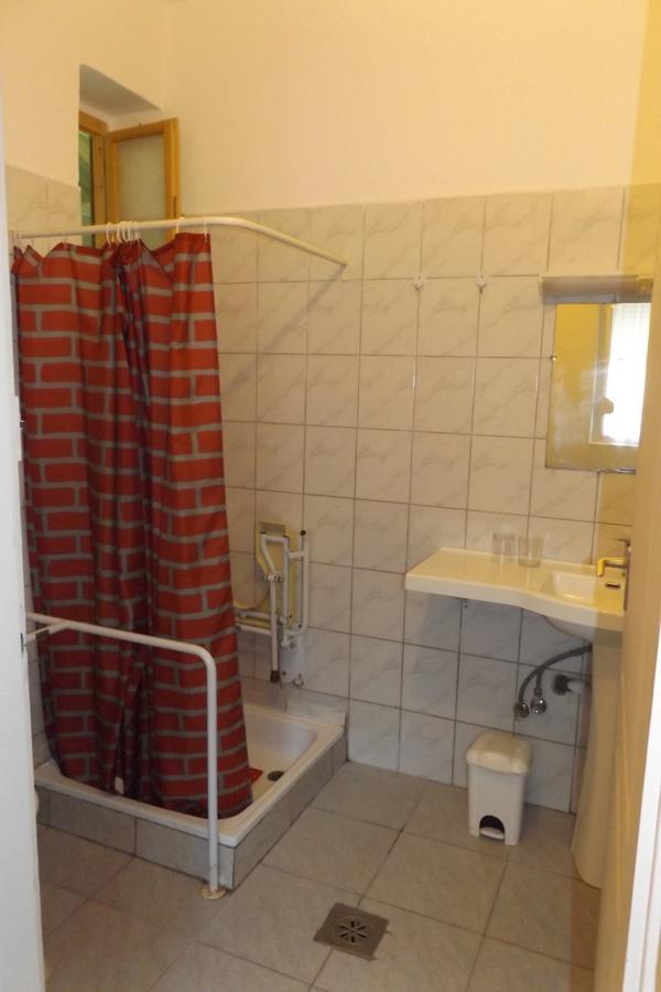 Ópusztaszeri Mózes Vendégház Opusztaszer Exterior foto